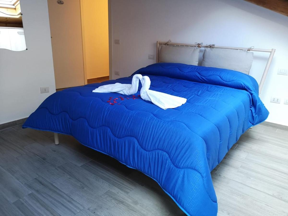 Cuore Partenopeo B&B Napoli Exterior foto