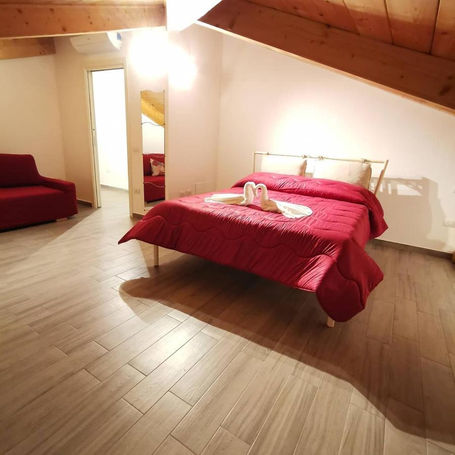 Cuore Partenopeo B&B Napoli Exterior foto